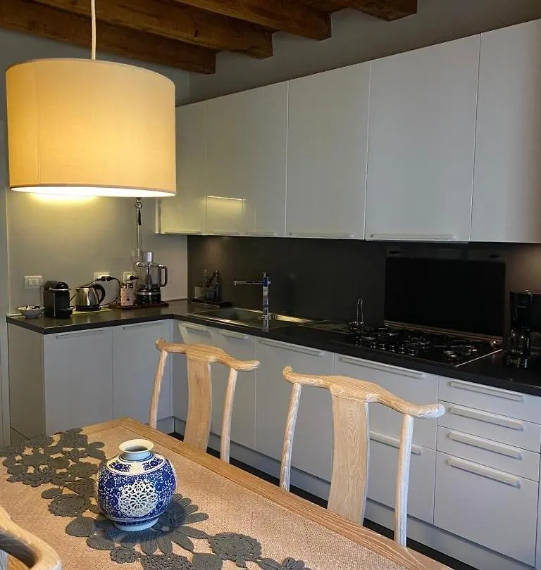 Marghera 37 Modern Apartment Milan 0*,